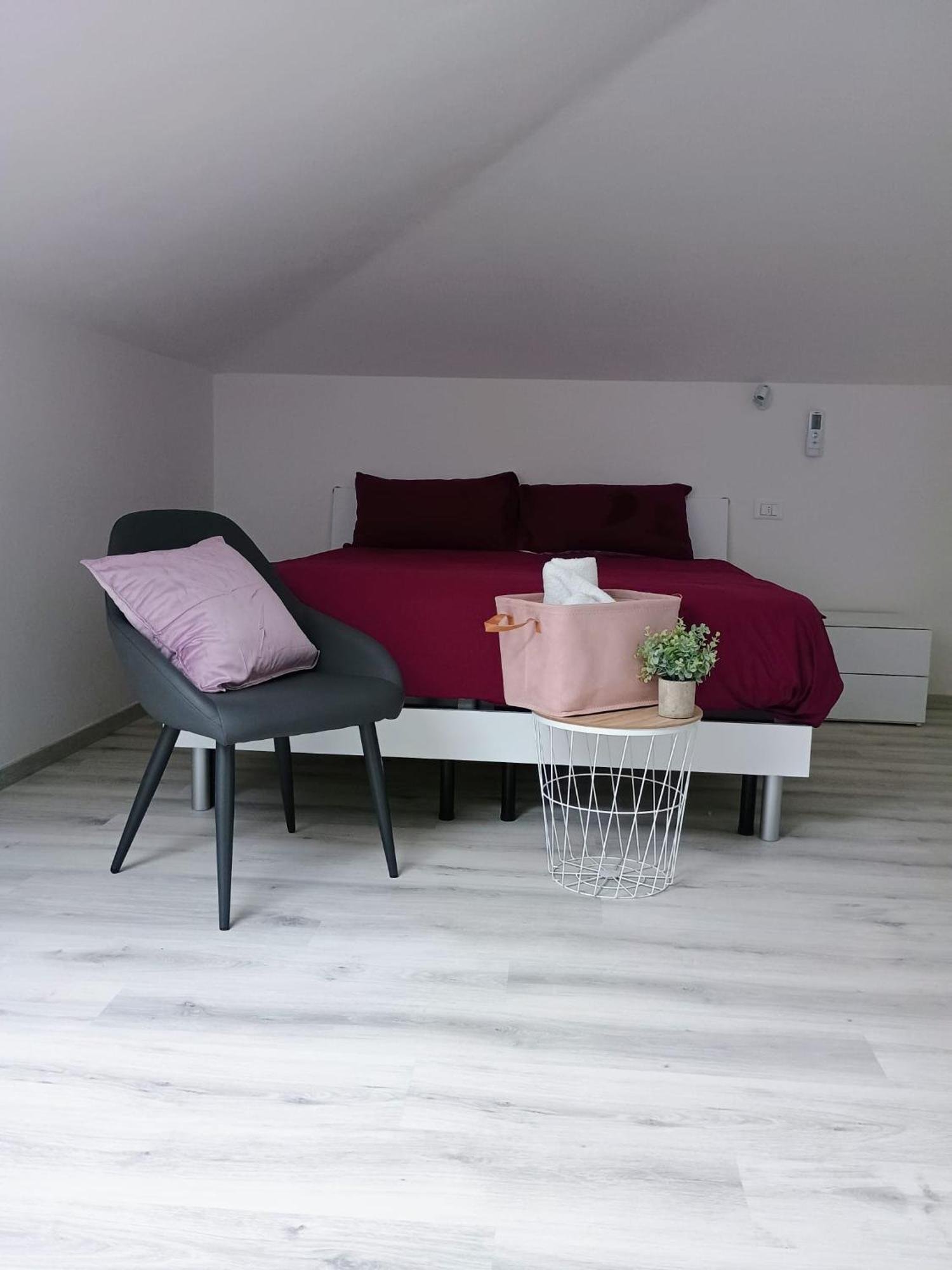 Casa Viola Lazise Lago E Relax! Экстерьер фото